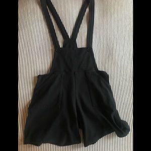 American apparel black shorts overall